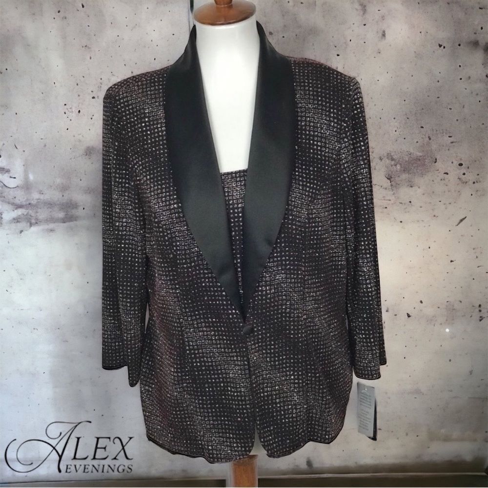 Black with Red Glitter Twinset Black Satin Shawl Tuxedo Lapel